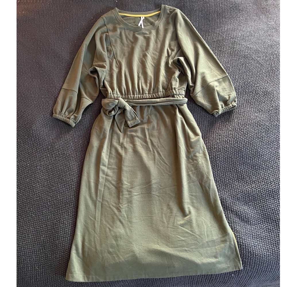 Olive Green Tie-Waist Midi Dress
